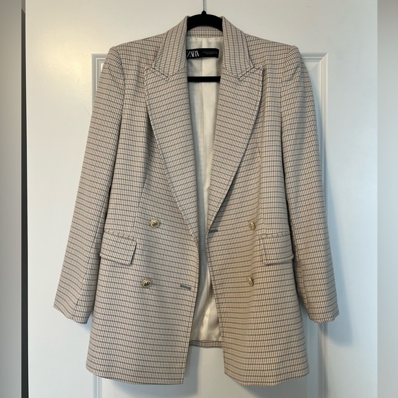 Double breasted Zara blazer - beige with gold buttons - Picture 3 of 12